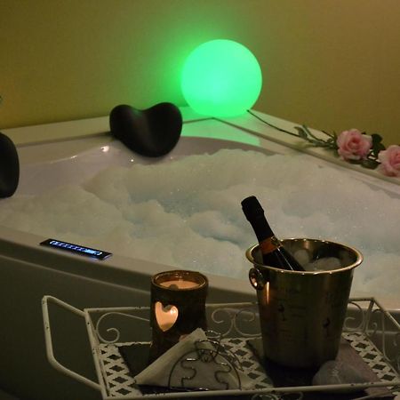B&B Ravenna In Love Relax Conventello 외부 사진